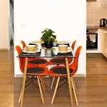 Livesto Zentral - 4x Moderne 2-zimmer 4-5-6 Pers アパート エッセン