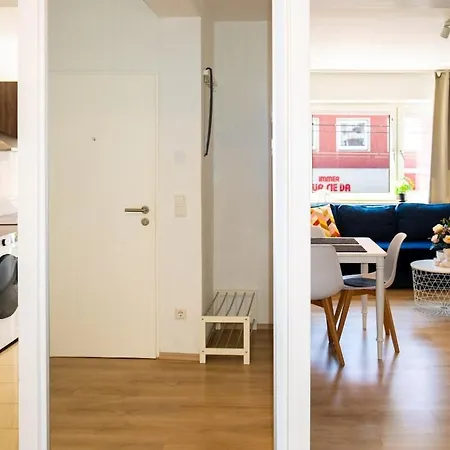 Livesto Aparthotel Zentral - 4X Moderne 2-Zimmer Apartments 4-5-6 Pers