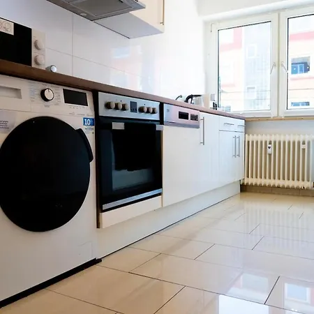 Livesto Aparthotel Zentral - 4X Moderne 2-Zimmer Apartments 4-5-6 Pers דירה 3*