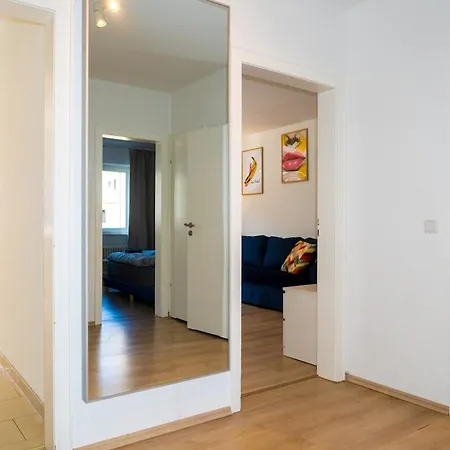 Livesto Aparthotel Zentral - 4X Moderne 2-Zimmer Apartments 4-5-6 Pers דירה 3*