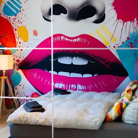 Livesto Aparthotel Zentral - 4X Moderne 2-Zimmer Apartments 4-5-6 Pers דירה 3*