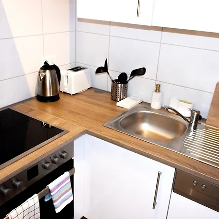 Livesto Zentral - 4x Moderne 2-zimmer 4-5-6 Pers Essen