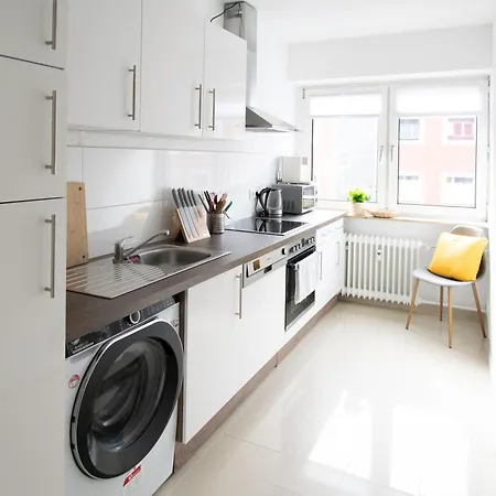 Livesto Zentral - 4x Moderne 2-zimmer 4-5-6 Pers Essen