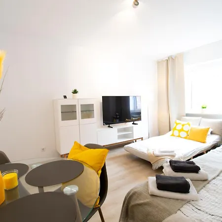 Livesto Easysuite Zentral - 4x Moderne 2-zimmer 4-6 Pers شقة *