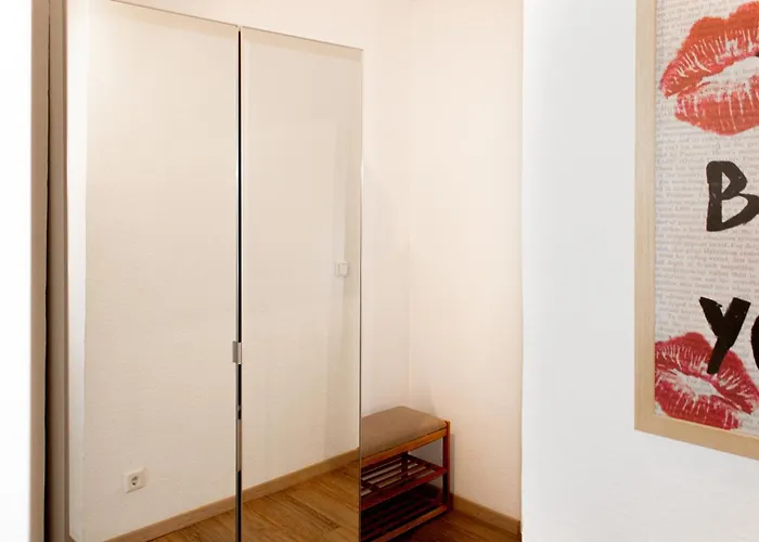 Livesto Zentral - 4x Moderne 2-zimmer 4-5-6 Pers Essen