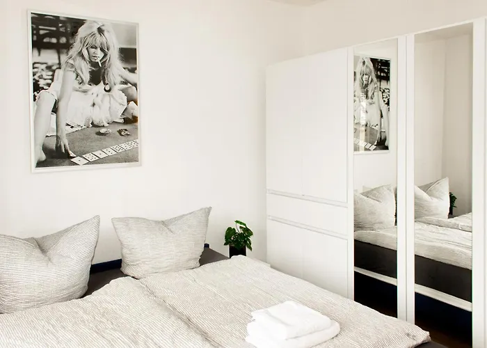 Livesto Zentral - 4x Moderne 2-zimmer 4-5-6 Pers Appartement