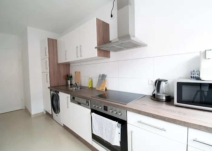 Livesto Zentral - 4x Moderne 2-zimmer 4-5-6 Pers 3* Essen