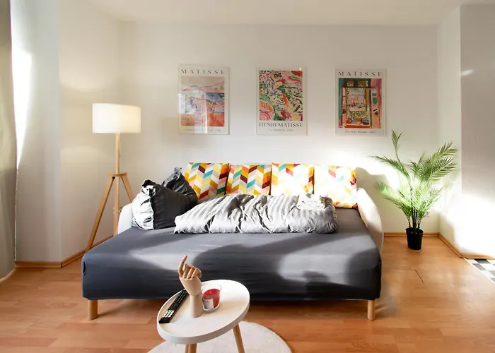 Livesto Zentral - 4x Moderne 2-zimmer 4-5-6 Pers Essen